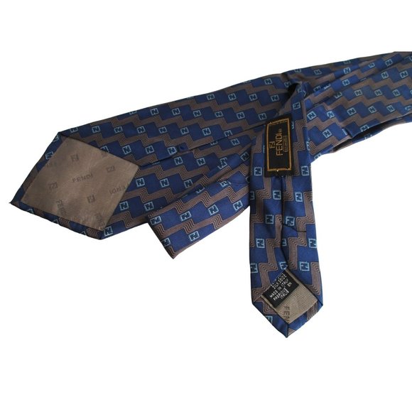 FENDI Navy and Gold Logo 100% Silk Necktie Cravatte - Made in Italy - Picture 6 of 6